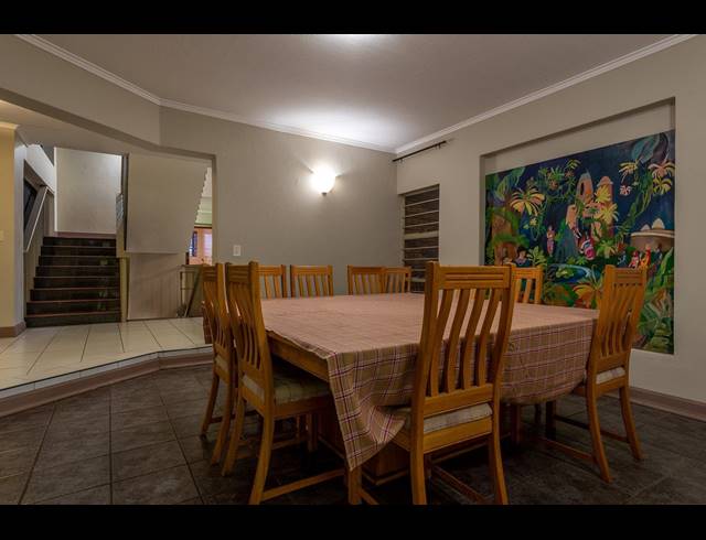 6 BEDROOM HOUSE SOLD IN MEYERSDAL